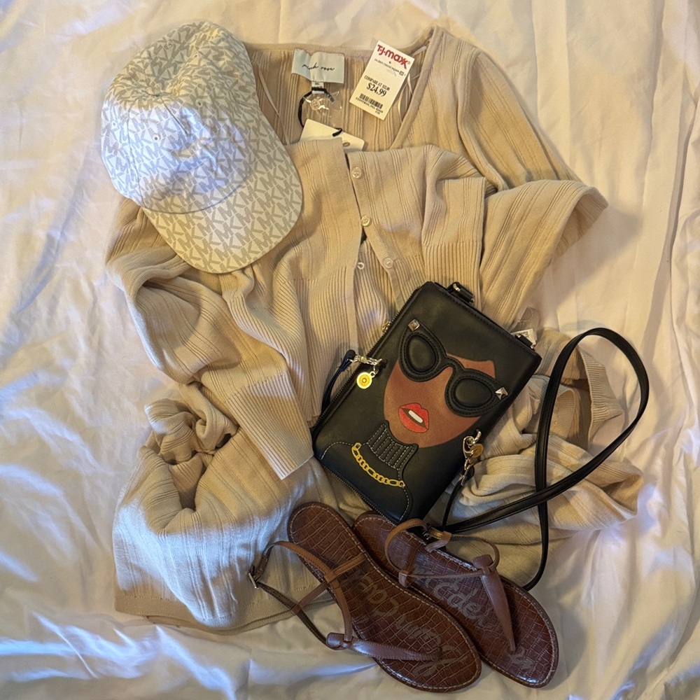 TJ Maxx’s Pink Rose Beige Pantsuit Set